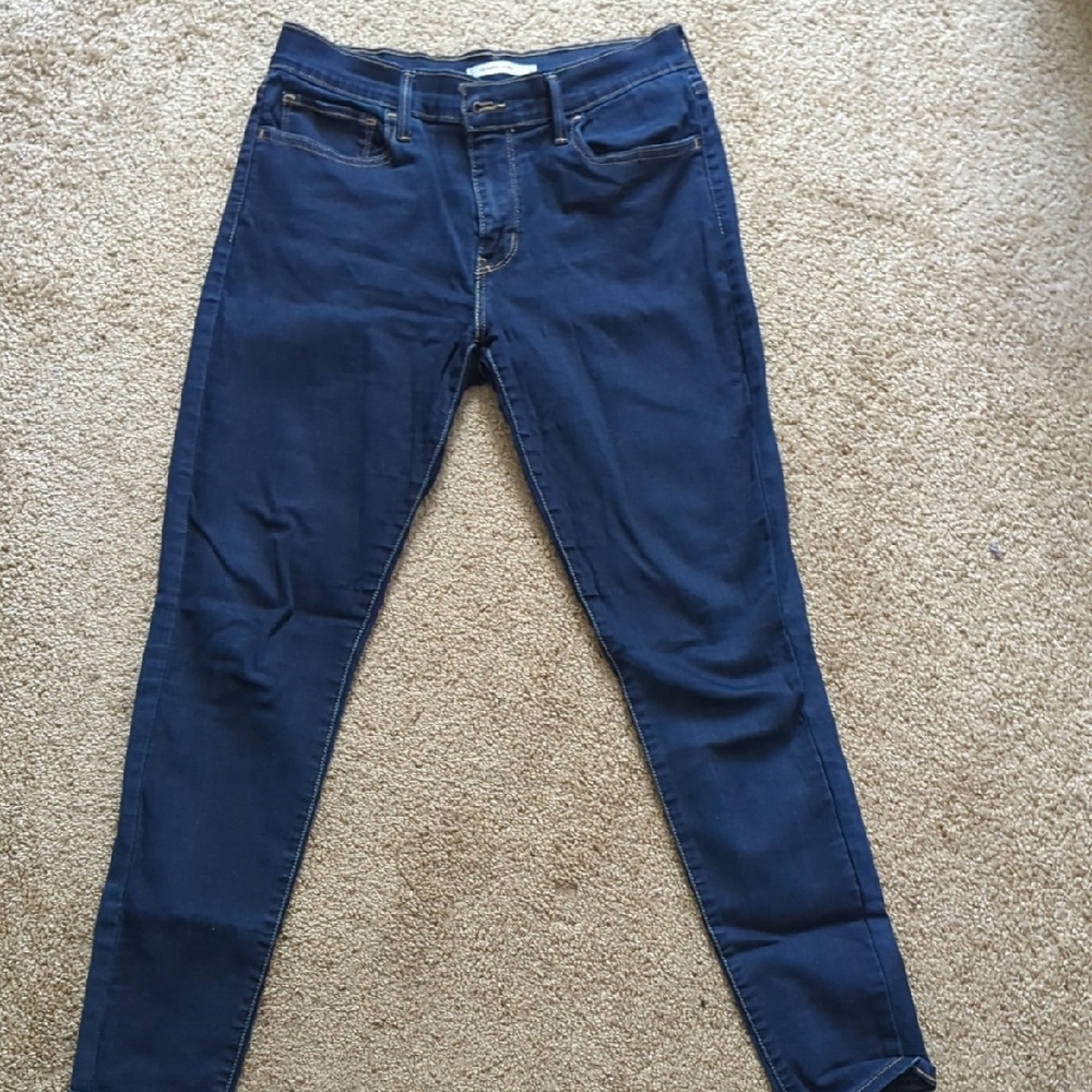 Levi's Blue Skinny Jeans with Classic Indigo Wash
